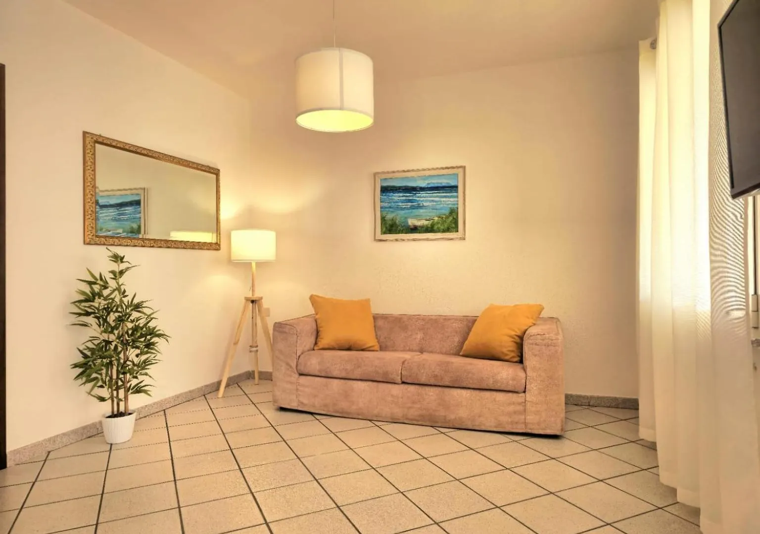 Solara Apartment Tanaunella 0*,  Italien