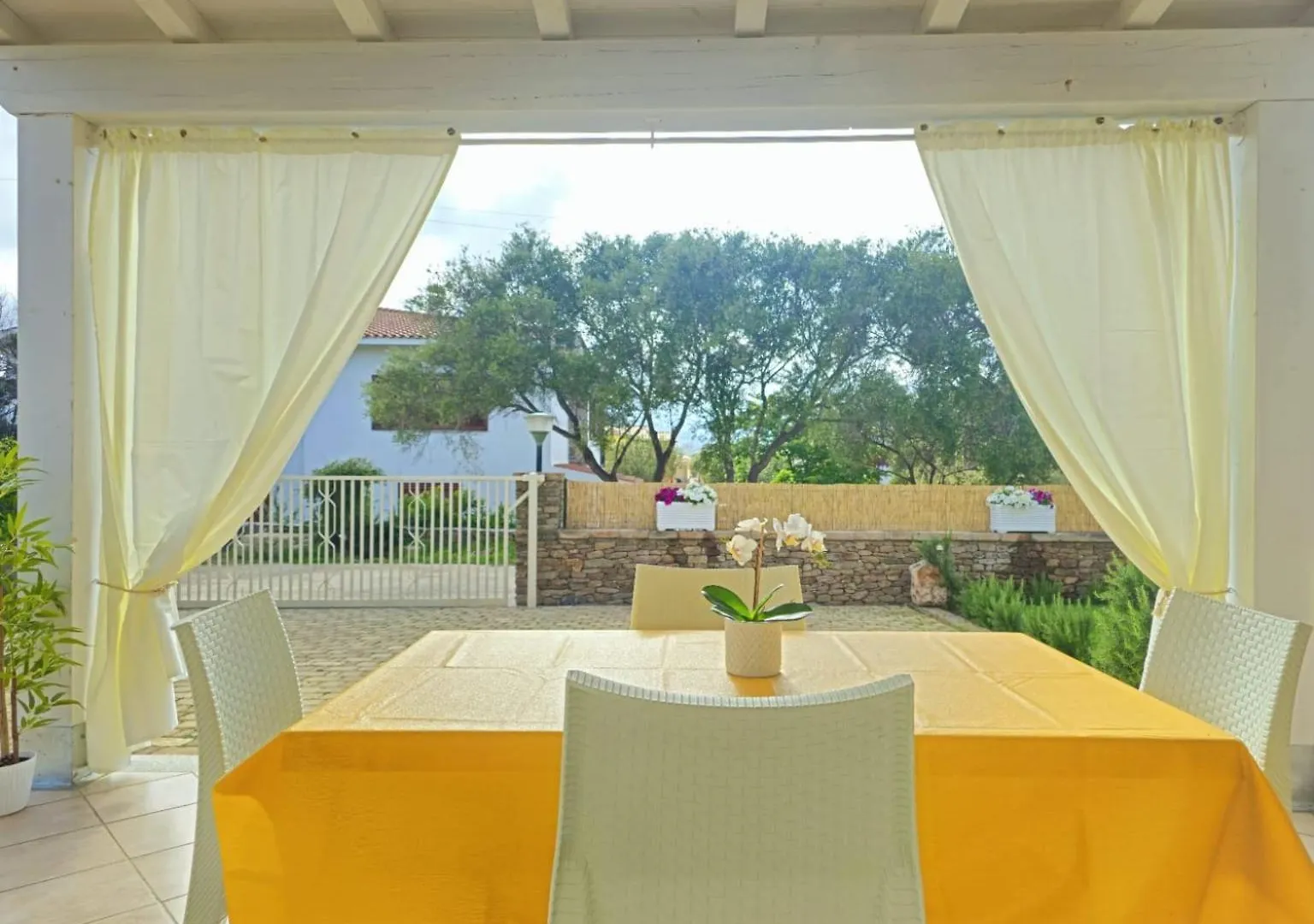 Solara Apartment Tanaunella